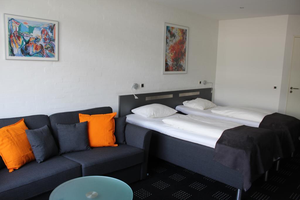Hotel Hedegaarden วายเล ภายนอก รูปภาพ