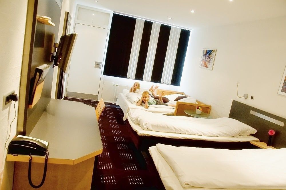Hotel Hedegaarden วายเล ภายนอก รูปภาพ