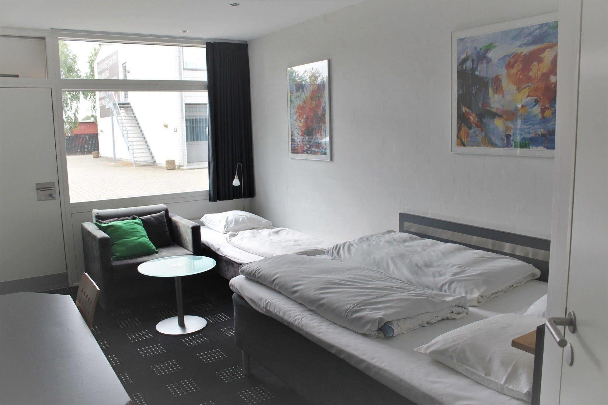 Hotel Hedegaarden วายเล ภายนอก รูปภาพ